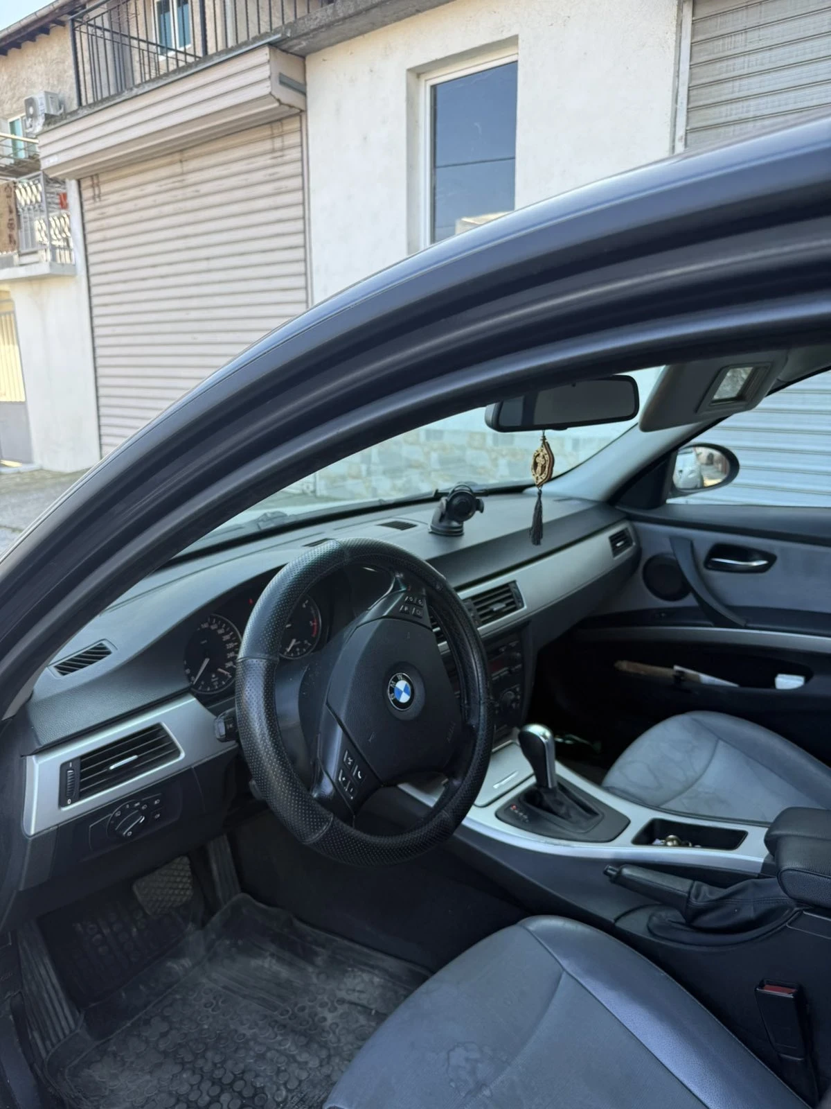 BMW 320  - изображение 3