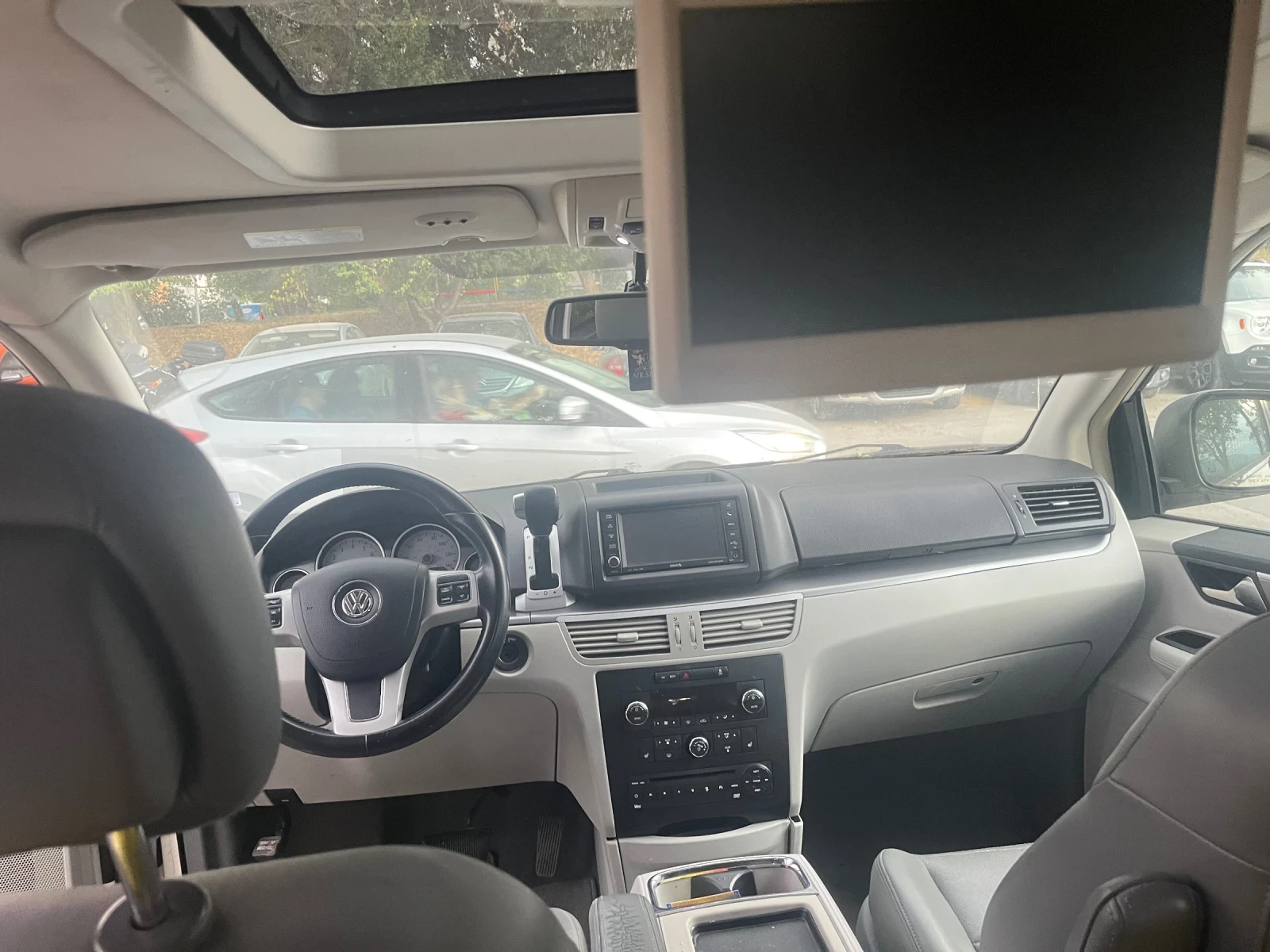 Chrysler Town and Country, снимка 13 - Автомобили и джипове - 53786287