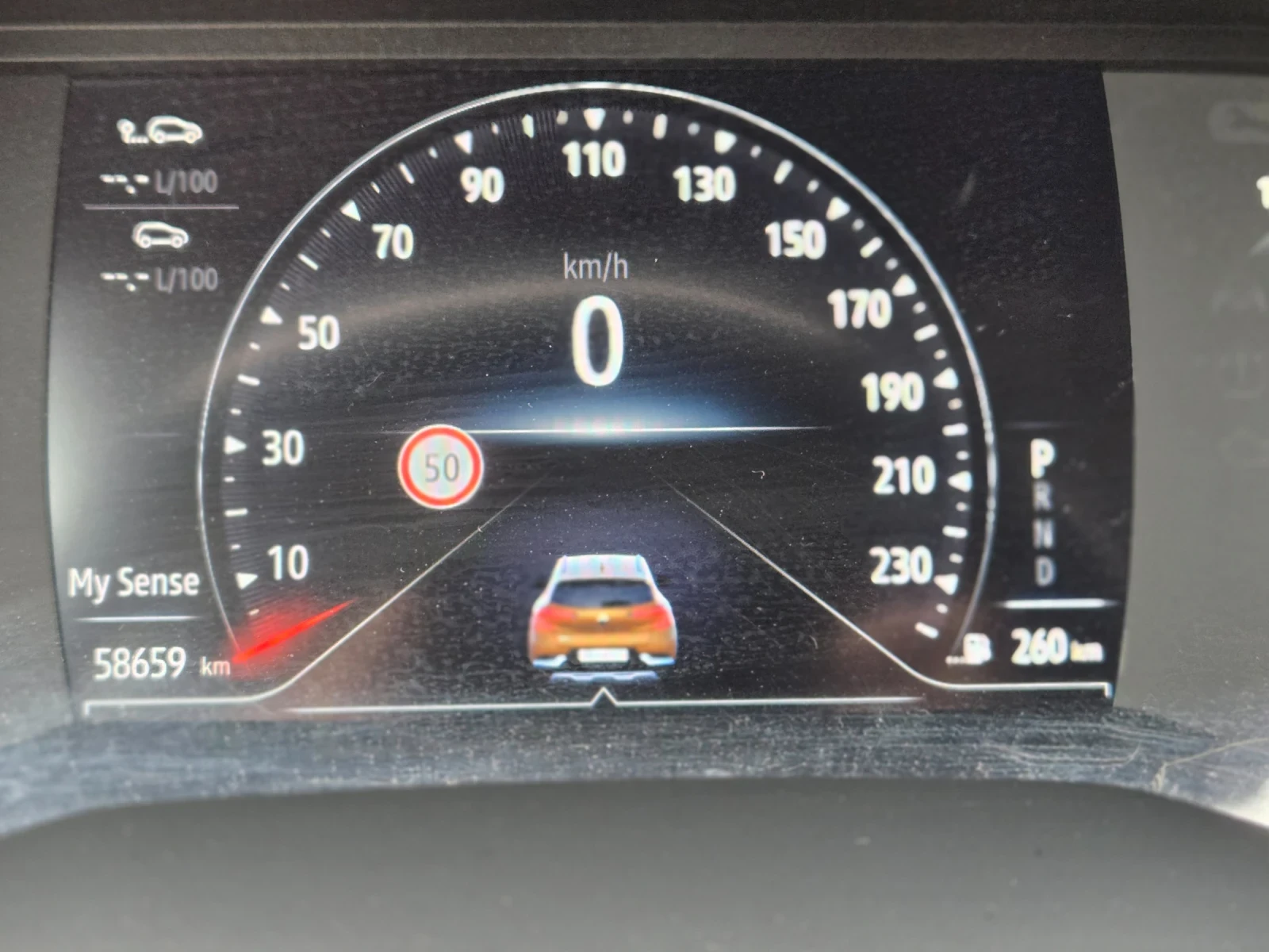 Renault Captur, снимка 8 - Автомобили и джипове - 53949921