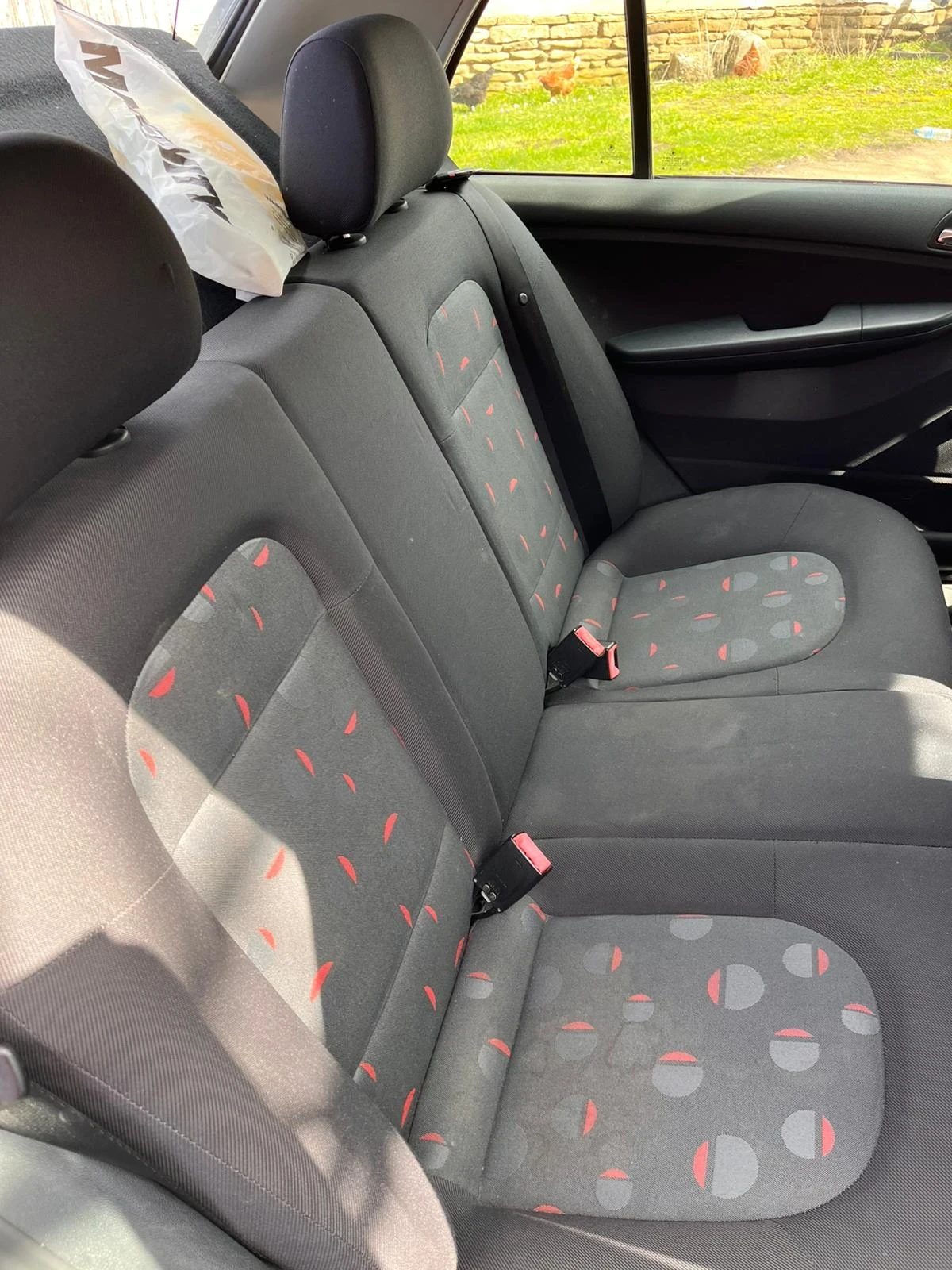 Skoda Fabia, снимка 11 - Автомобили и джипове - 54056436