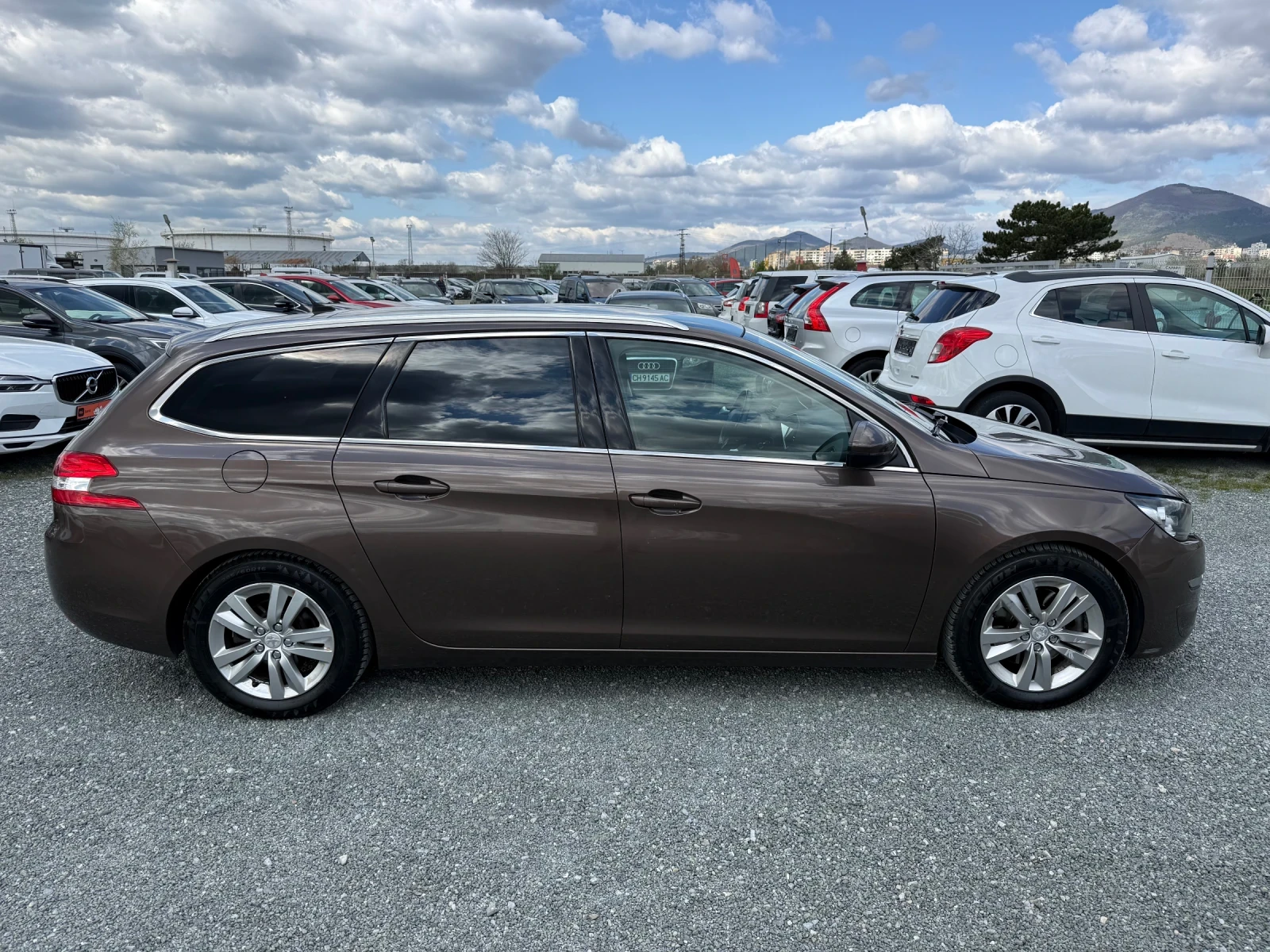 Peugeot 308 (KATO НОВА), снимка 4 - Автомобили и джипове - 54144475