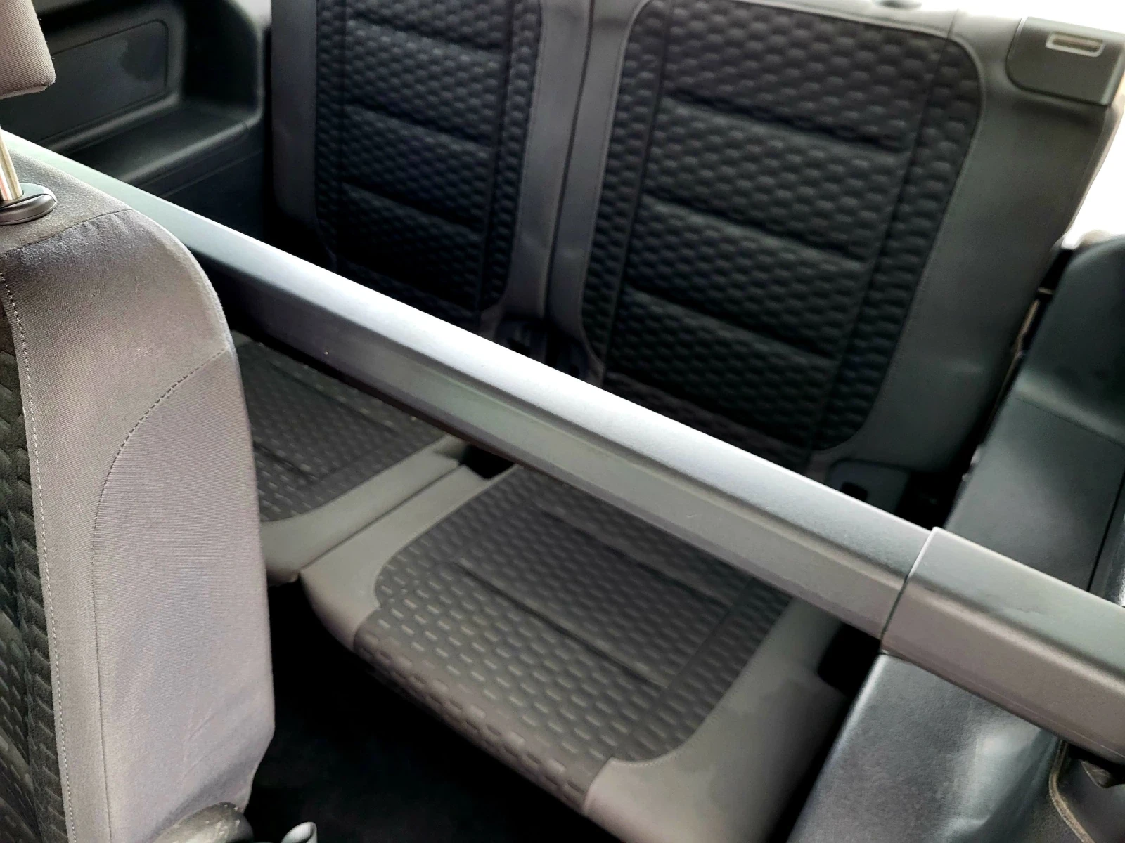 VW Touran 1.9TDI, снимка 11 - Автомобили и джипове - 54570915
