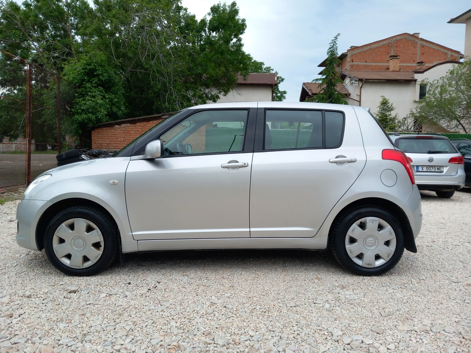 Suzuki Swift 4x4 климатик 1.3i 90кс, снимка 2 - Автомобили и джипове - 54576020