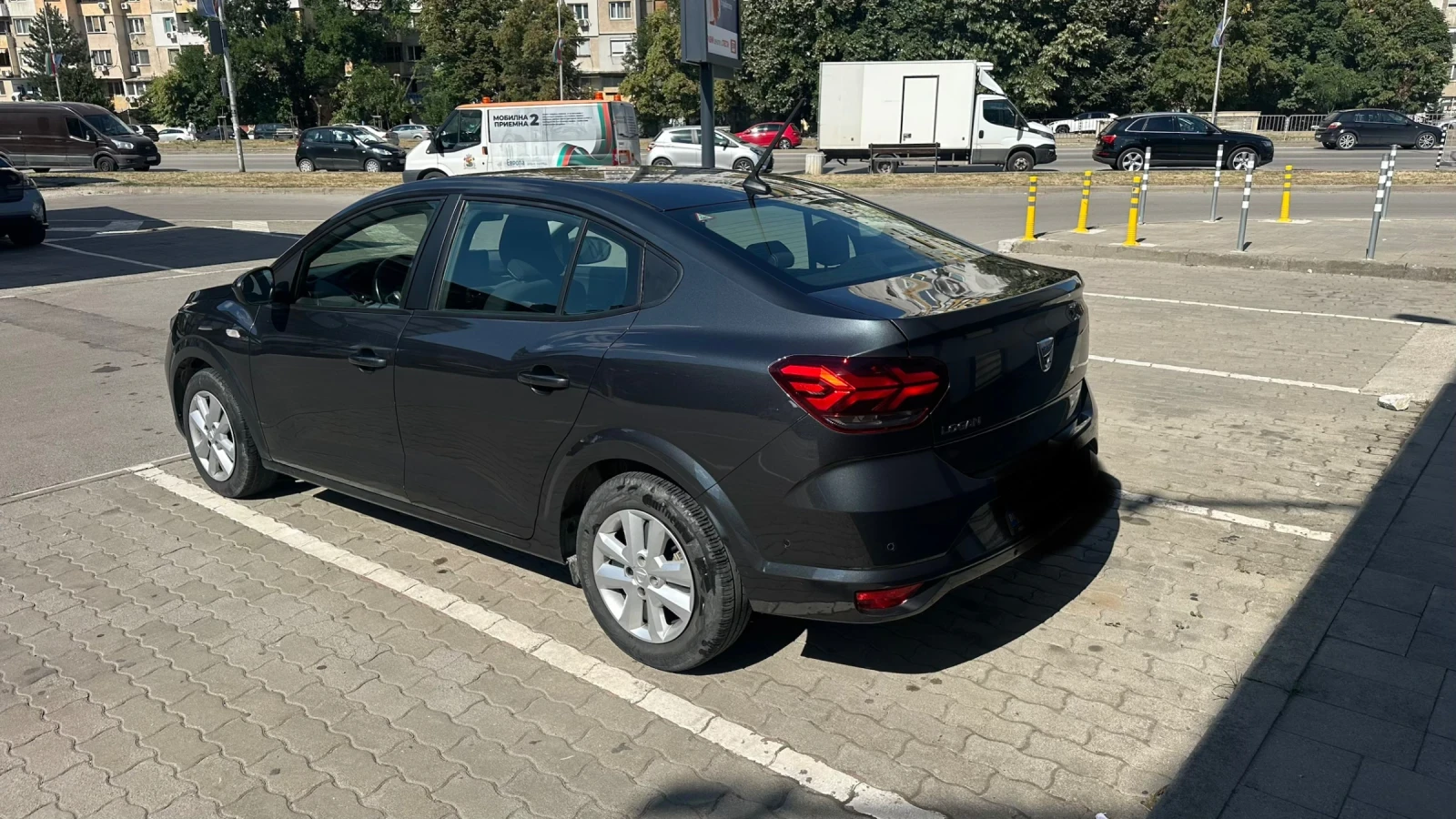 Dacia Logan, снимка 4 - Автомобили и джипове - 55535696