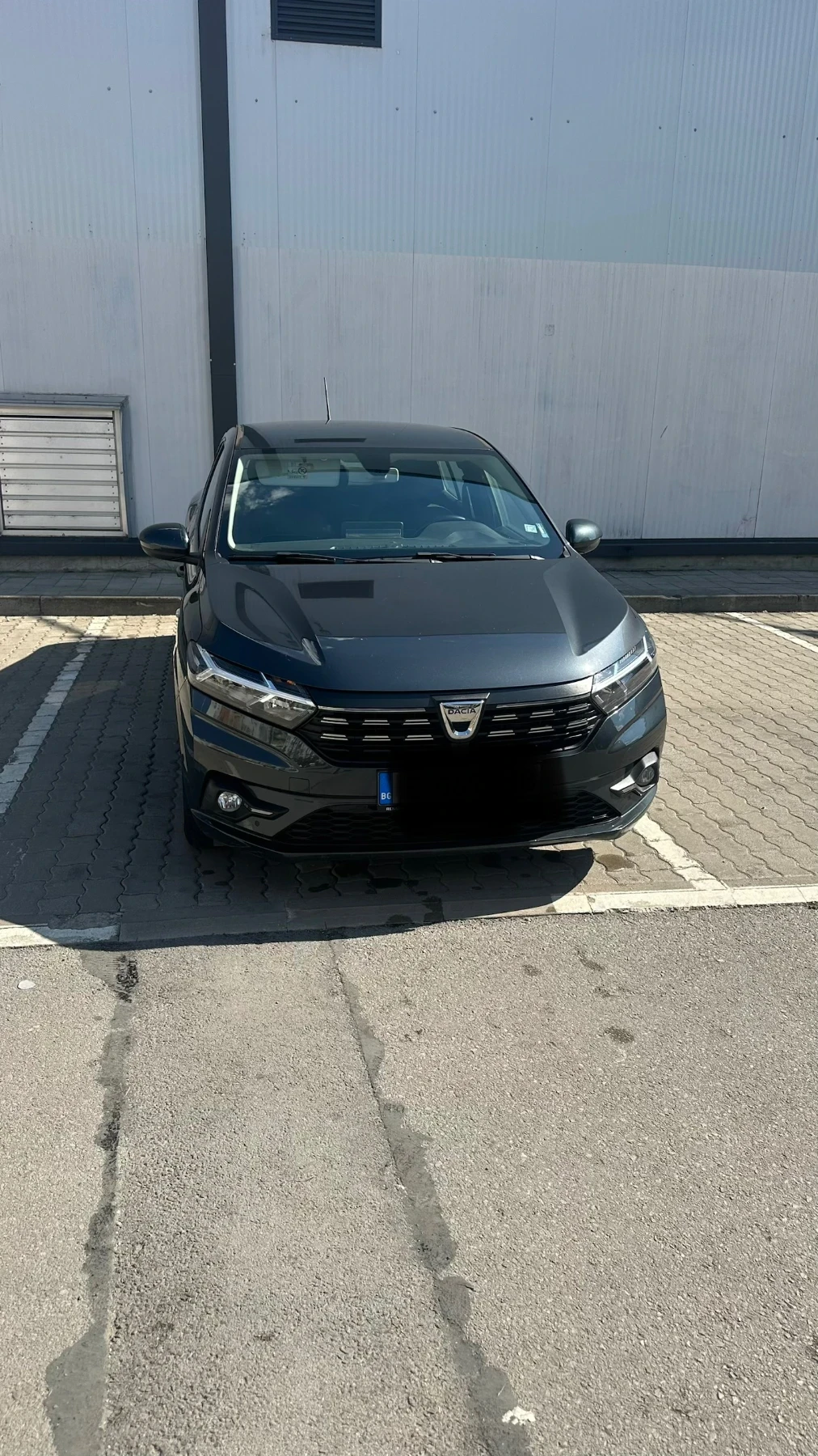 Dacia Logan, снимка 9 - Автомобили и джипове - 55535696