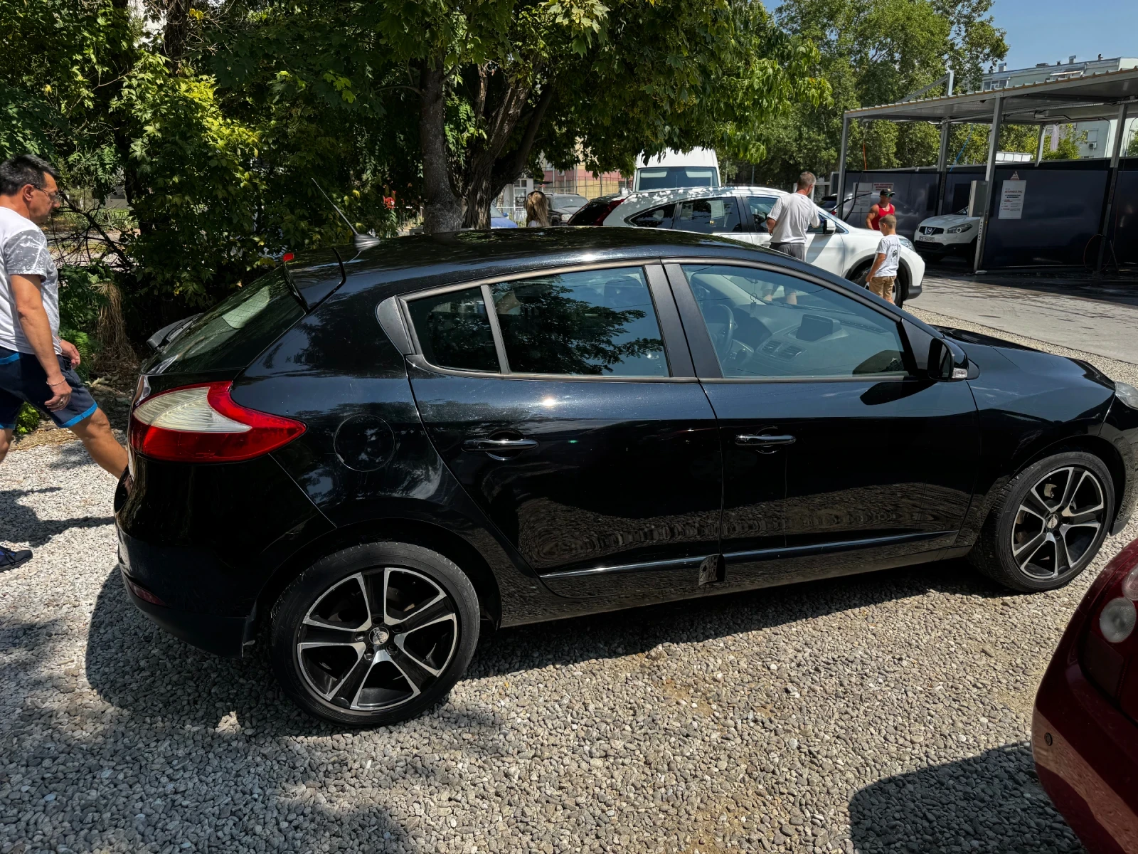 Renault Megane 1.5 DCI 90 hp, снимка 4 - Автомобили и джипове - 55602844