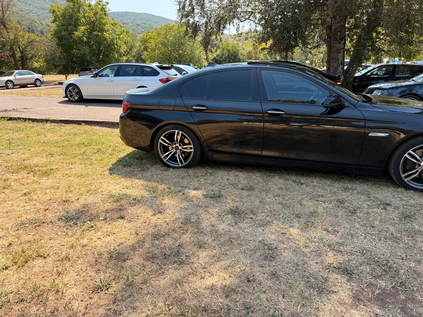 BMW 530 3.0D, снимка 2 - Автомобили и джипове - 55799631