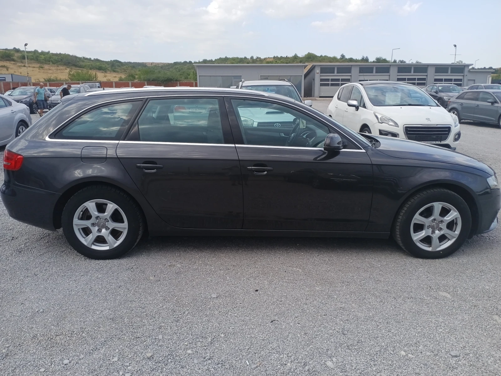 Audi A4, снимка 6 - Автомобили и джипове - 55895676