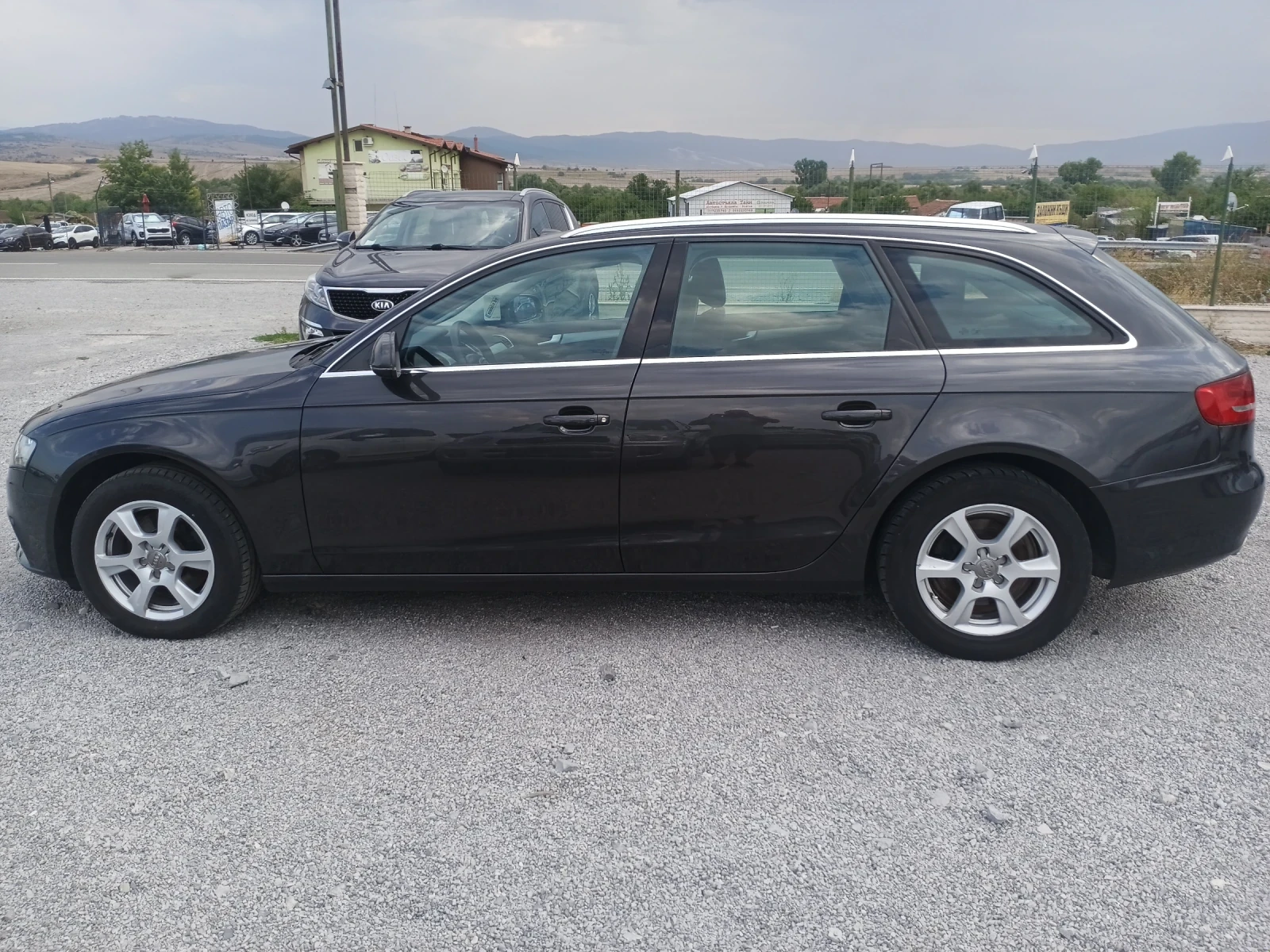 Audi A4, снимка 8 - Автомобили и джипове - 55895676