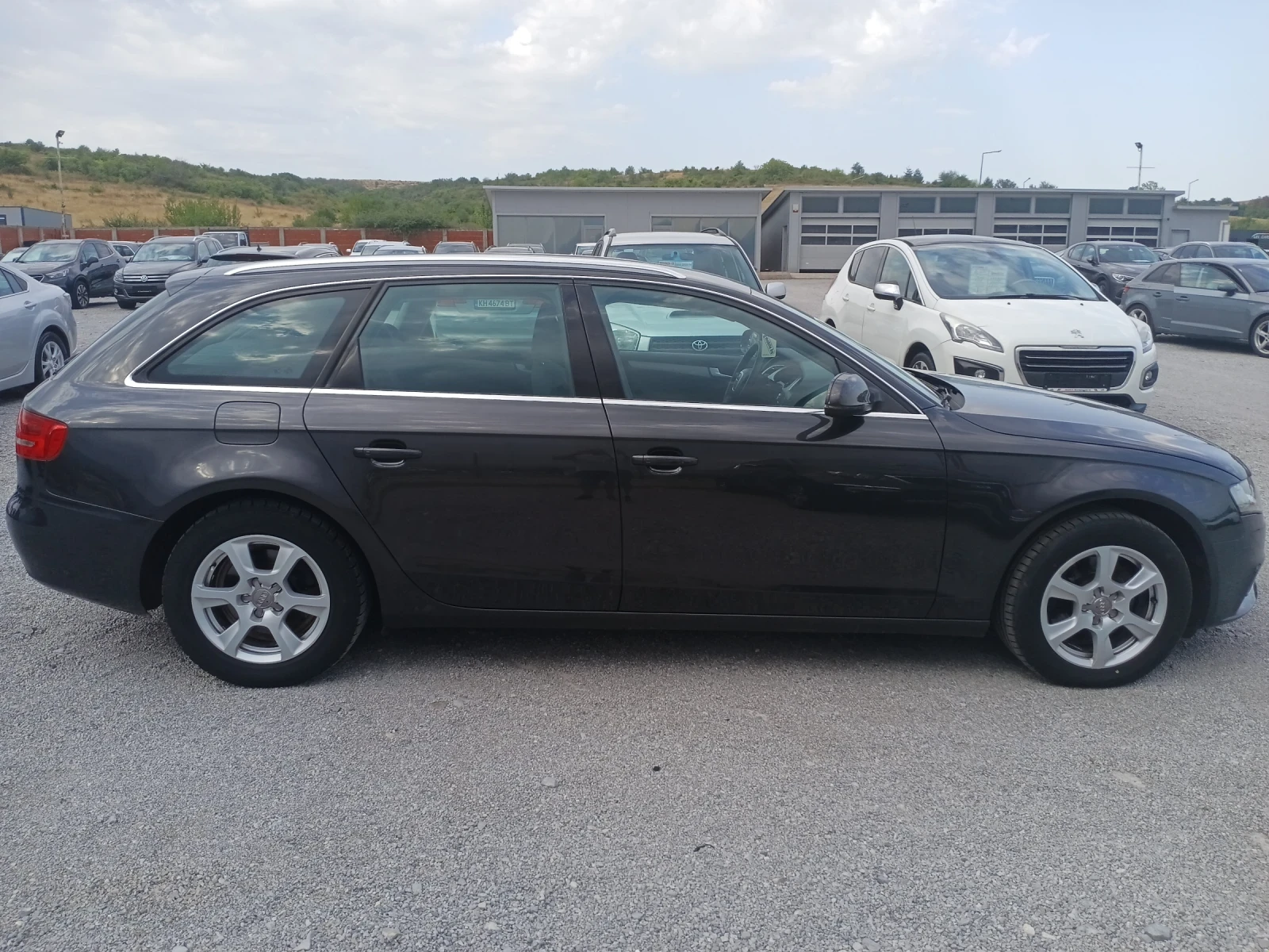 Audi A4, снимка 9 - Автомобили и джипове - 55895676