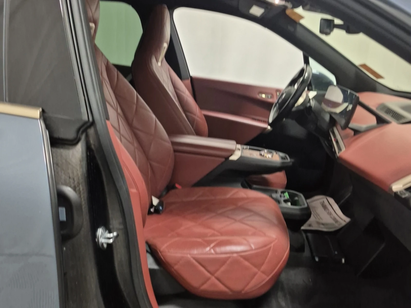BMW iX Bowers & Wilkins* Sky Lounge, снимка 9 - Автомобили и джипове - 55976162
