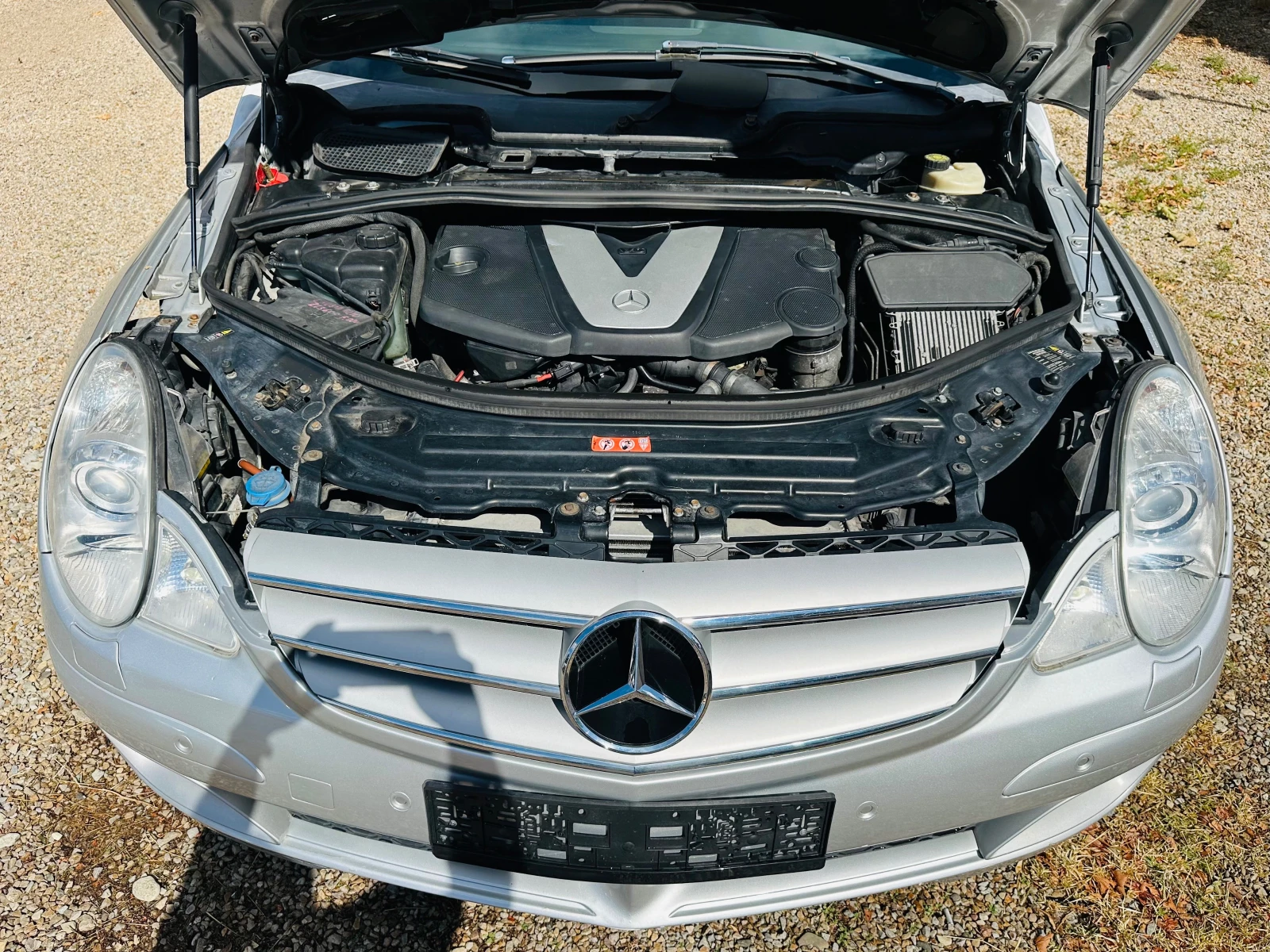 Mercedes-Benz R 320 3.2 CDI 4Matic, снимка 17 - Автомобили и джипове - 56208871