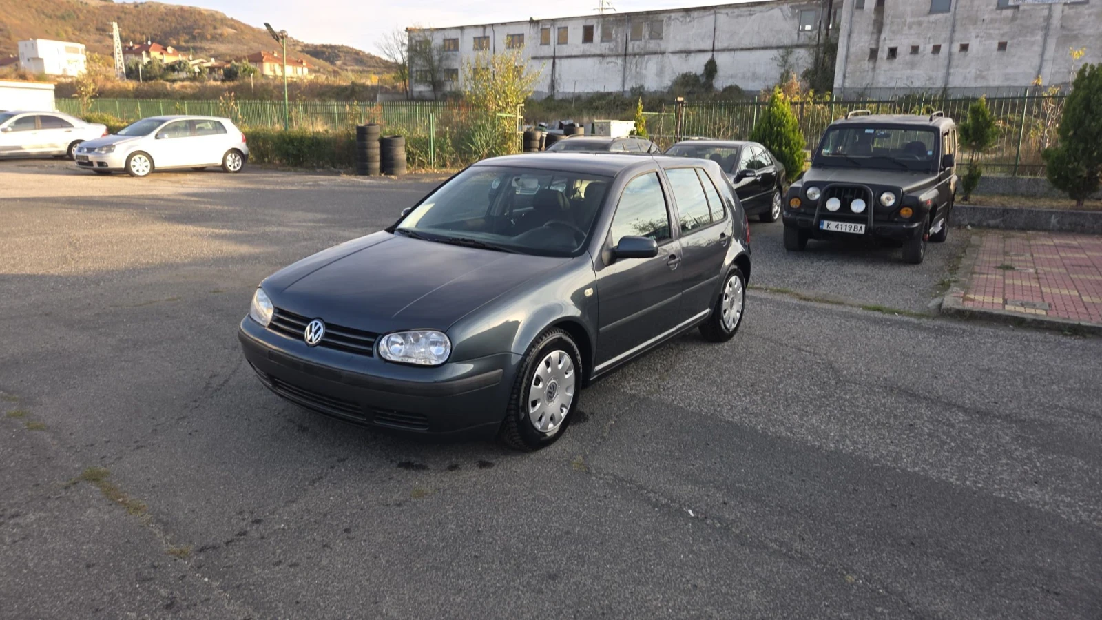 VW Golf БАРТЕР, снимка 12 - Автомобили и джипове - 56601617
