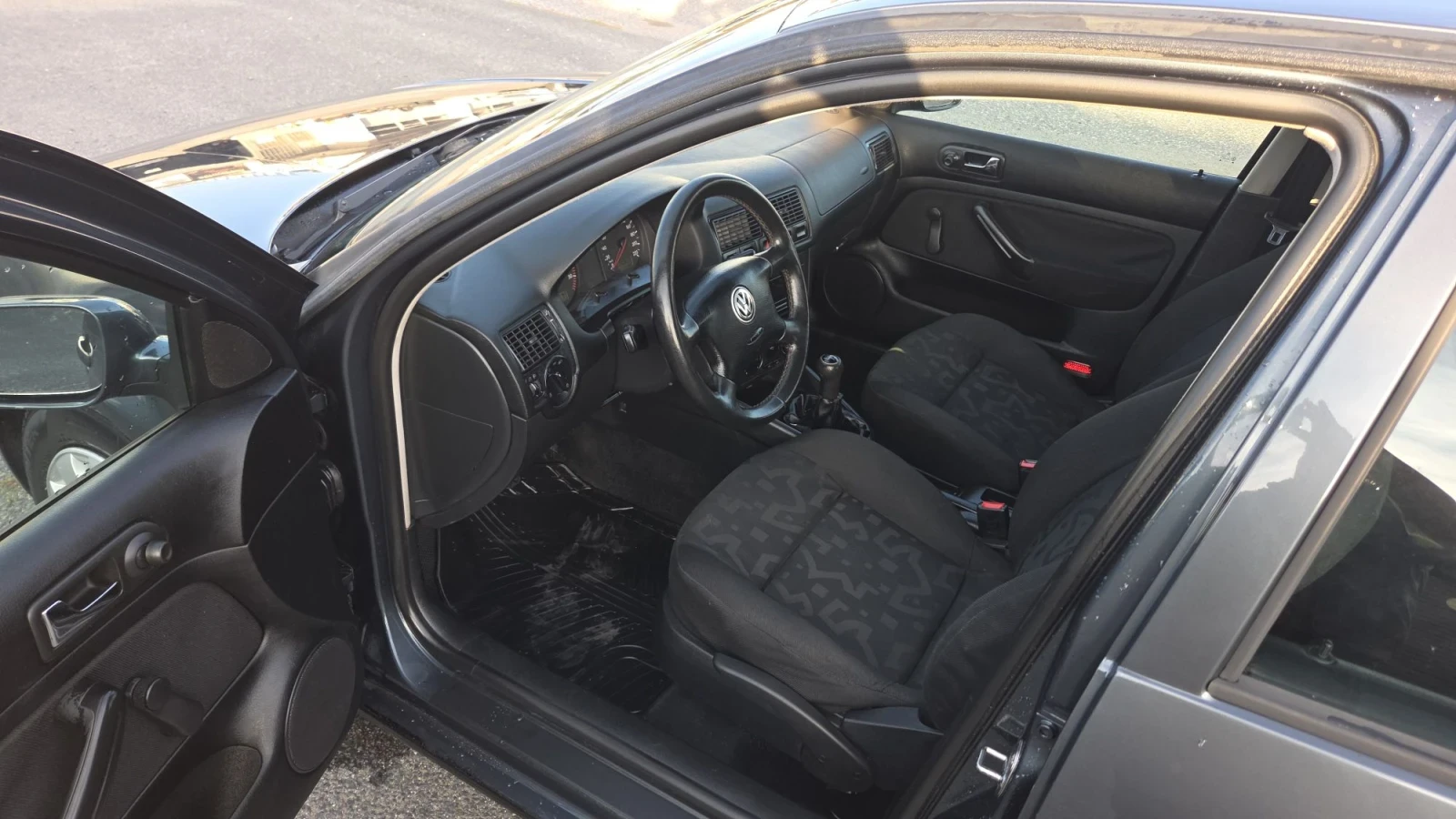 VW Golf БАРТЕР, снимка 7 - Автомобили и джипове - 56601617
