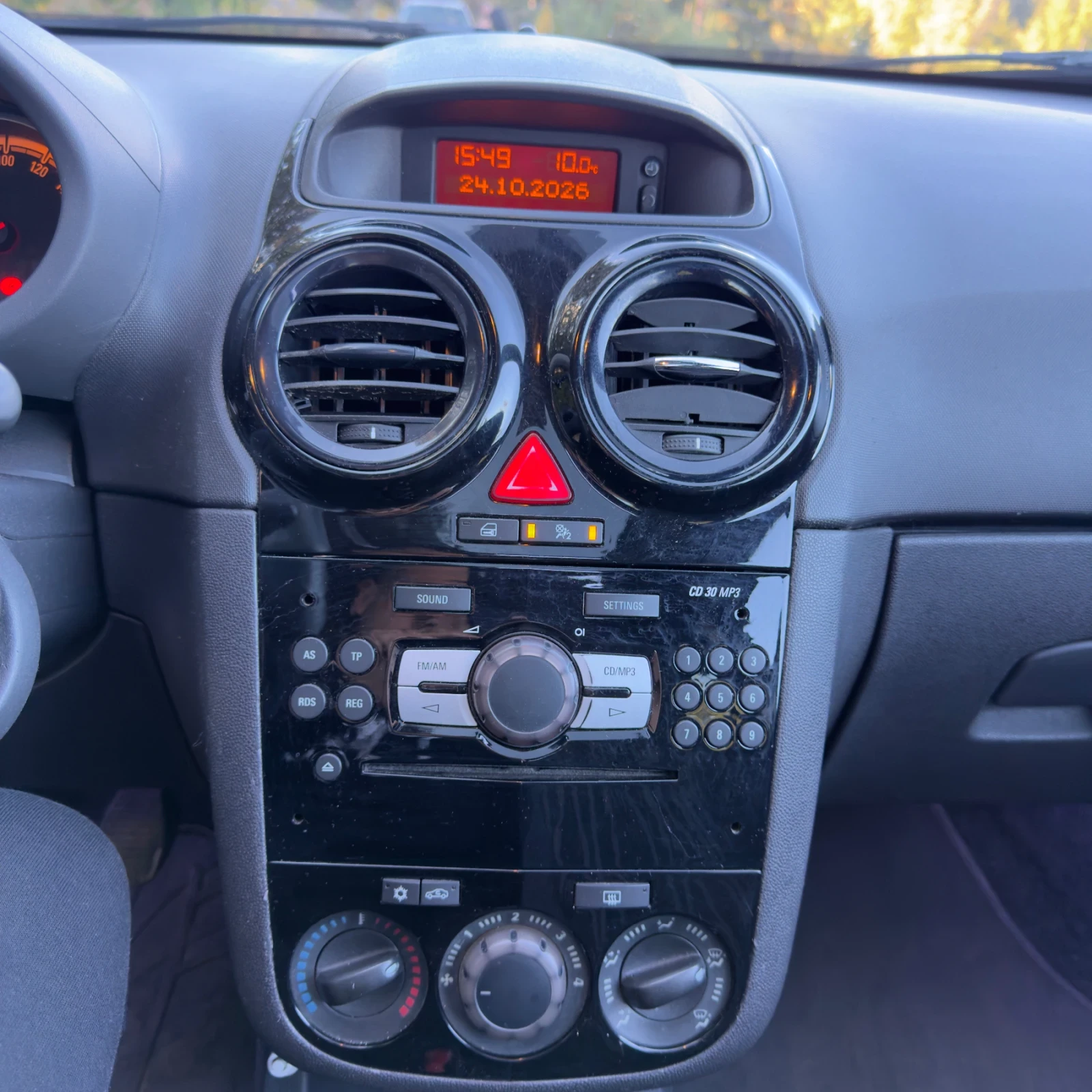 Opel Corsa, снимка 14 - Автомобили и джипове - 56636821