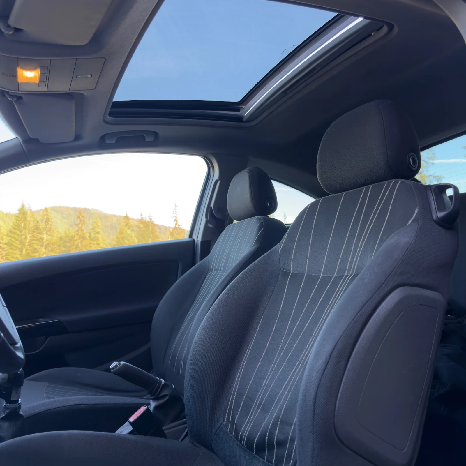 Opel Corsa, снимка 11 - Автомобили и джипове - 56636821