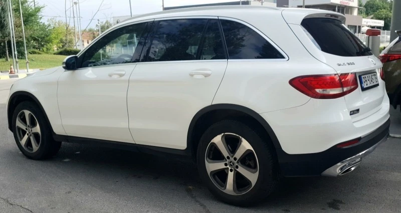 Mercedes-Benz GLC 300, снимка 4 - Автомобили и джипове - 47205616