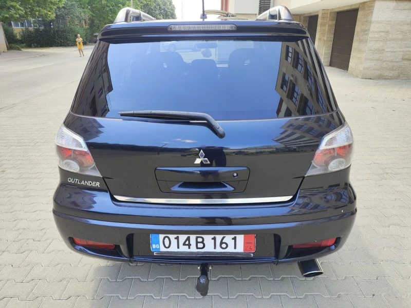 Mitsubishi Outlander 2.4i, снимка 8 - Автомобили и джипове - 46690373