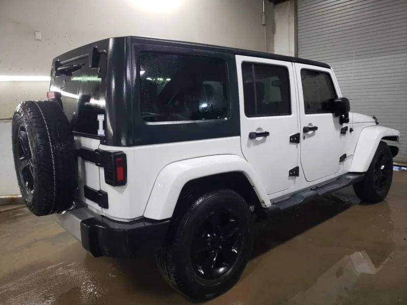 Jeep Wrangler Sahara, снимка 3 - Автомобили и джипове - 48360183