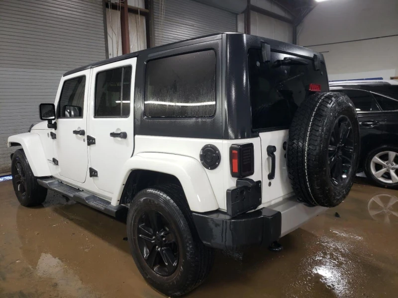 Jeep Wrangler Sahara, снимка 2 - Автомобили и джипове - 48360183