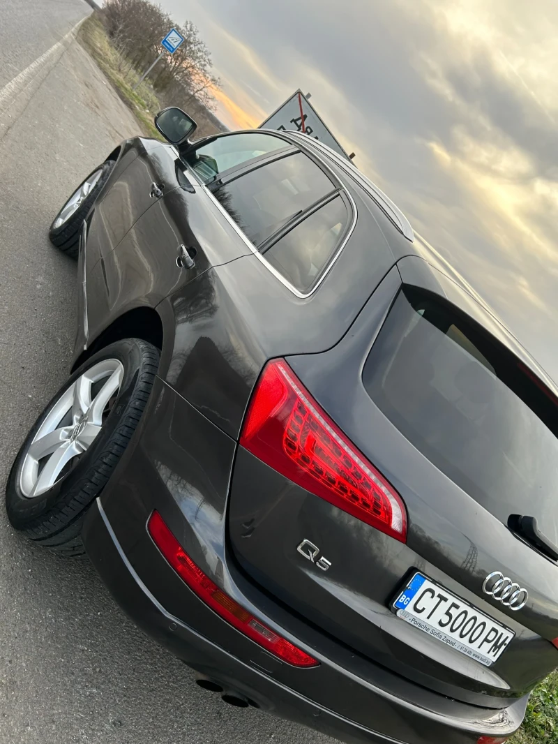 Audi Q5, снимка 3 - Автомобили и джипове - 48593609