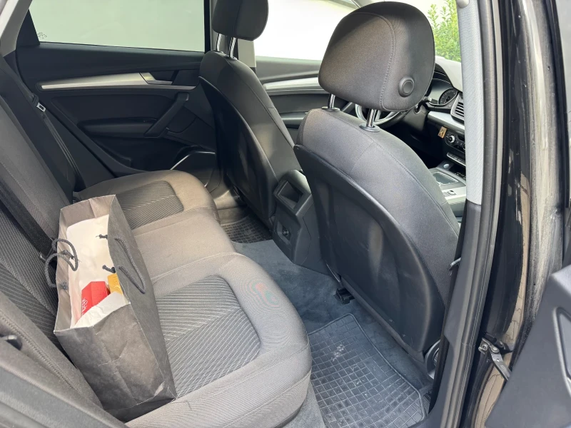 Audi Q5, снимка 10 - Автомобили и джипове - 52081836