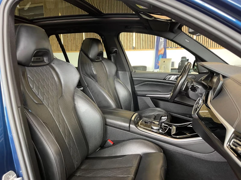 BMW X5 M50i/530HP/PANO/HUD/LASER/360/H&K/MEMO/582g, снимка 15 - Автомобили и джипове - 52390631