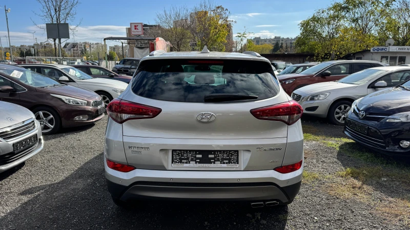 Hyundai Tucson 94х.км. ШВЕЙЦАРИЯ! Автоматик, 4х4, Navi, LED, Каме, снимка 6 - Автомобили и джипове - 52453835