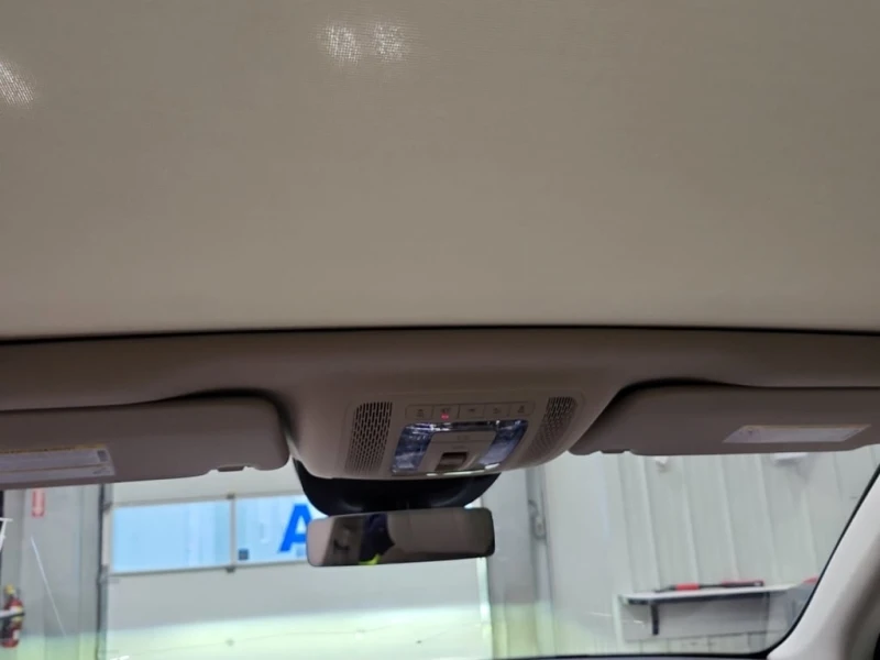 Mercedes-Benz GLE 350 * CARFAX * БЕЗ ПЪРВОНАЧАЛНА ВНОСКА, снимка 11 - Автомобили и джипове - 52686887