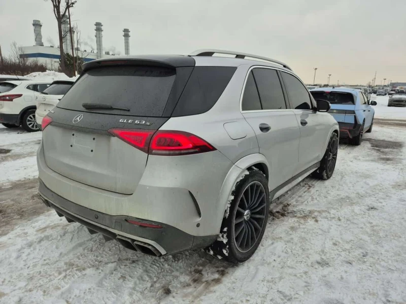 Mercedes-Benz GLE 63 S AMG * 360* HEADUP* AMBIENT* PANORAMA * CARFAX * , снимка 3 - Автомобили и джипове - 53598401