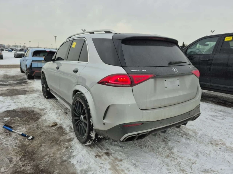 Mercedes-Benz GLE 63 S AMG * 360* HEADUP* AMBIENT* PANORAMA * CARFAX * , снимка 4 - Автомобили и джипове - 53598401