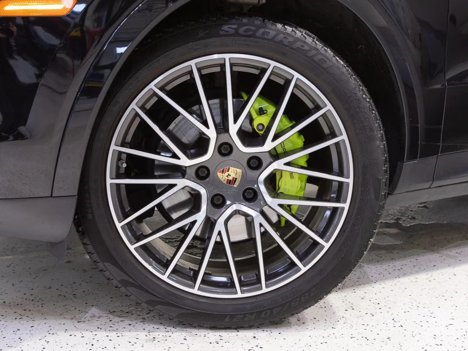 Porsche Cayenne E-Hybrid* Sport Chrono* 21 RS SPYDER* LED-MATRIX  - изображение 5