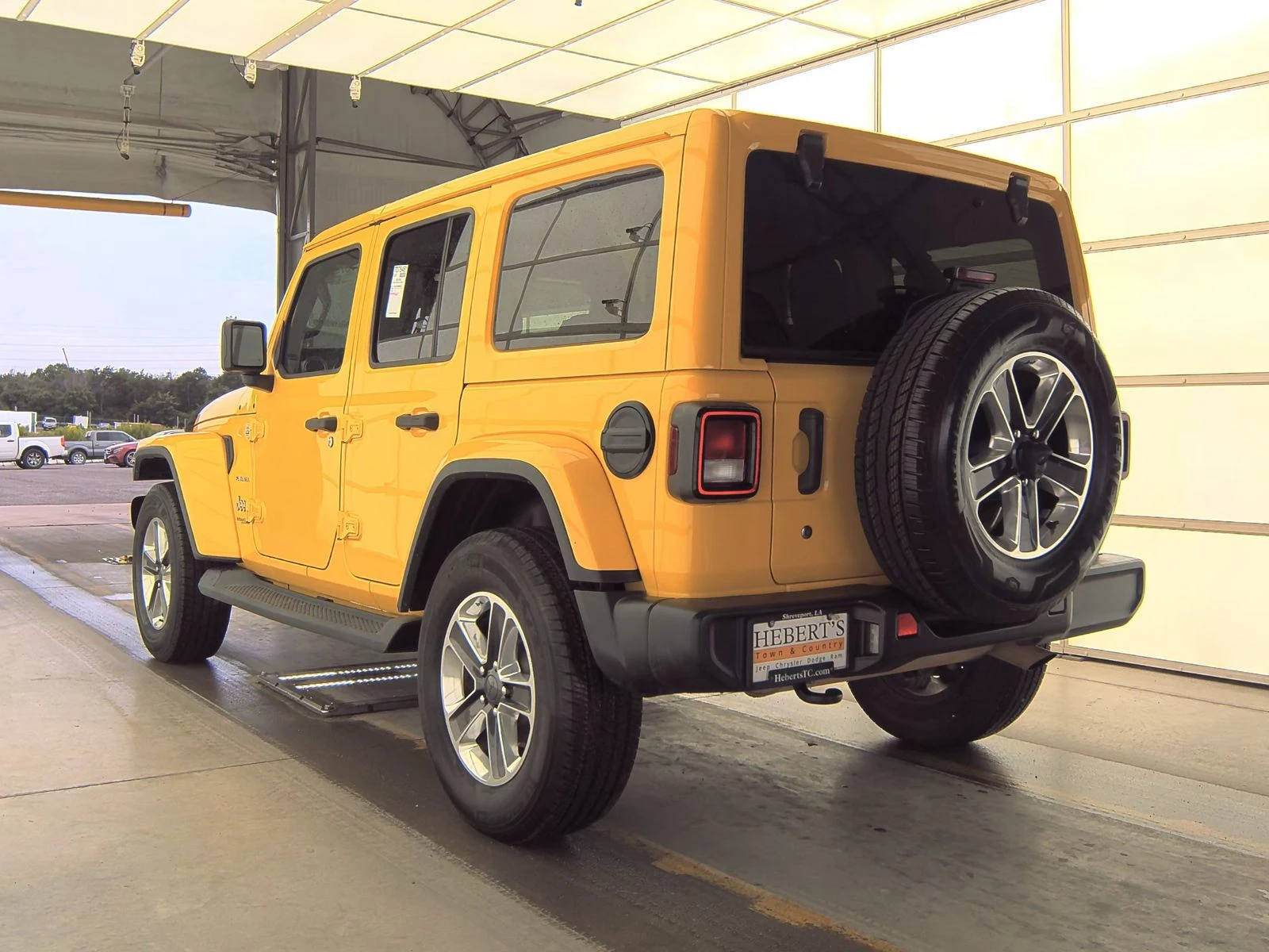 Jeep Wrangler 2019* SAHARA* ДЪЛГА БАЗА* 3.6* ОТ ПРЕДСТАВИТЕЛСТВО - изображение 5