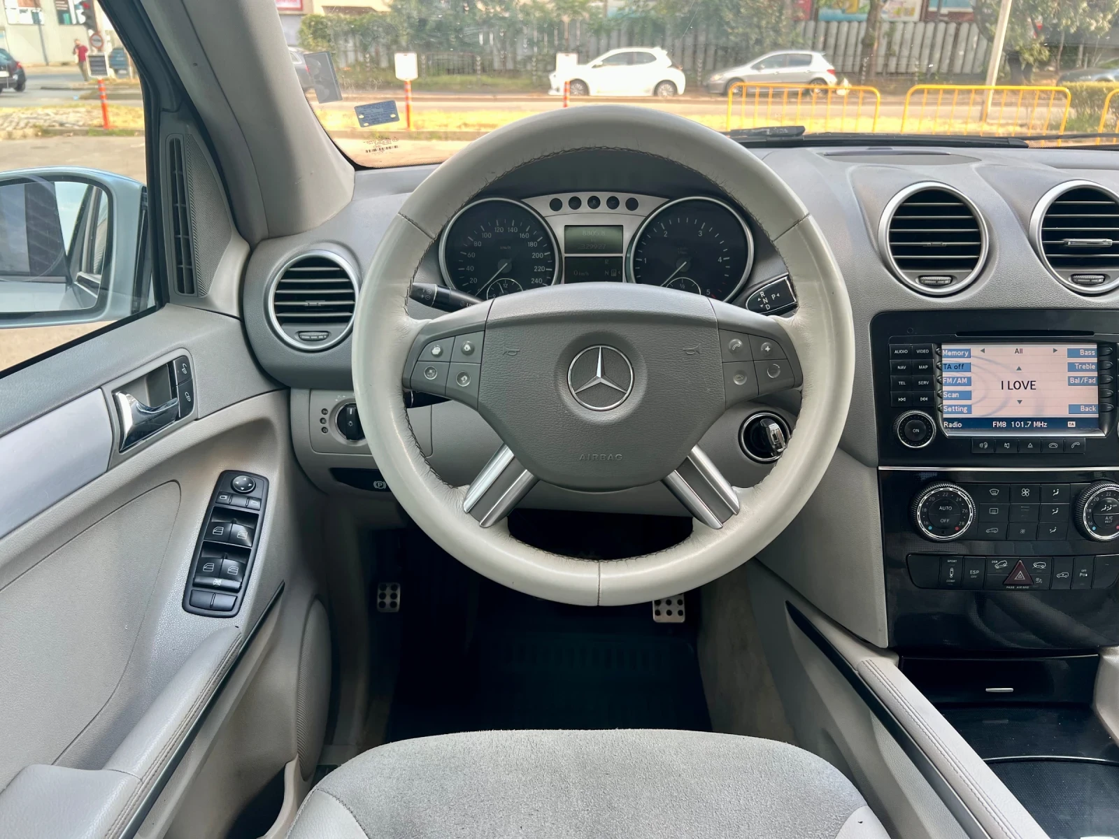 Mercedes-Benz ML 320 CDI 4 MATIC SPORT - изображение 10