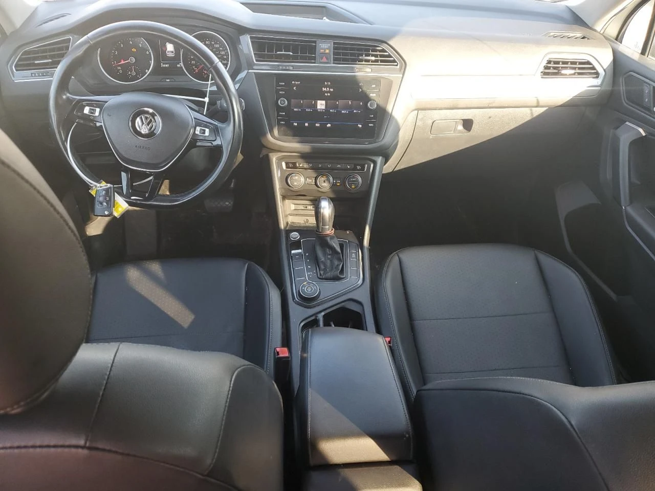 VW Tiguan  - изображение 8