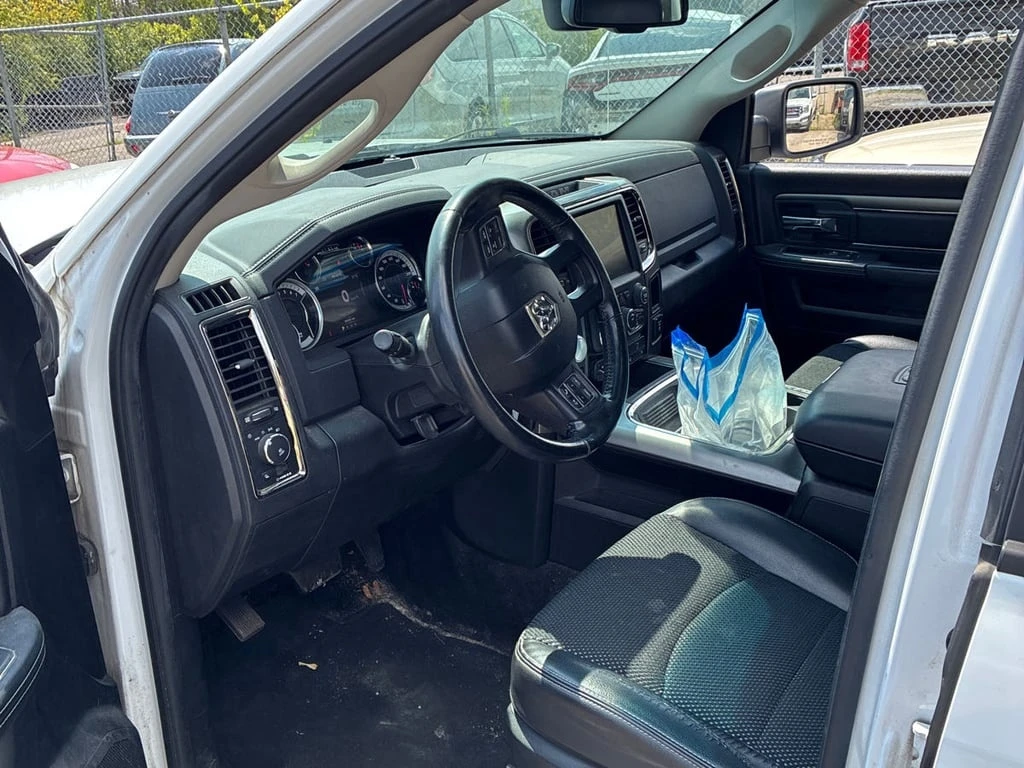 Dodge RAM 1500 2016 SPORT 5.7 * БЕЗ ПЪРВОНАЧАЛНА ВНОСКА*  - изображение 7