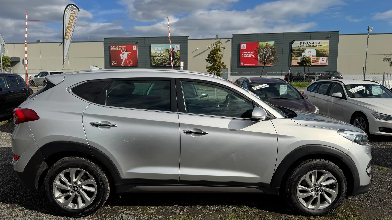 Hyundai Tucson 94х.км. ШВЕЙЦАРИЯ! Автоматик, 4х4, Navi, LED, Каме - изображение 4