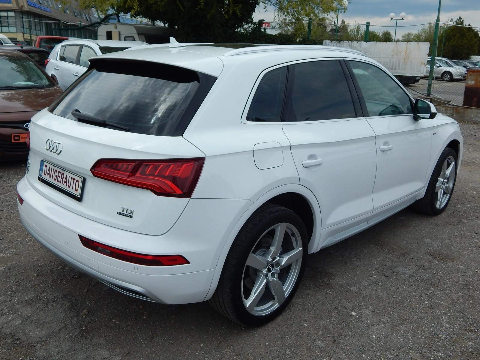 Audi Q5 2.0TDI* S-LINE*  | Mobile.bg � ����������� 4