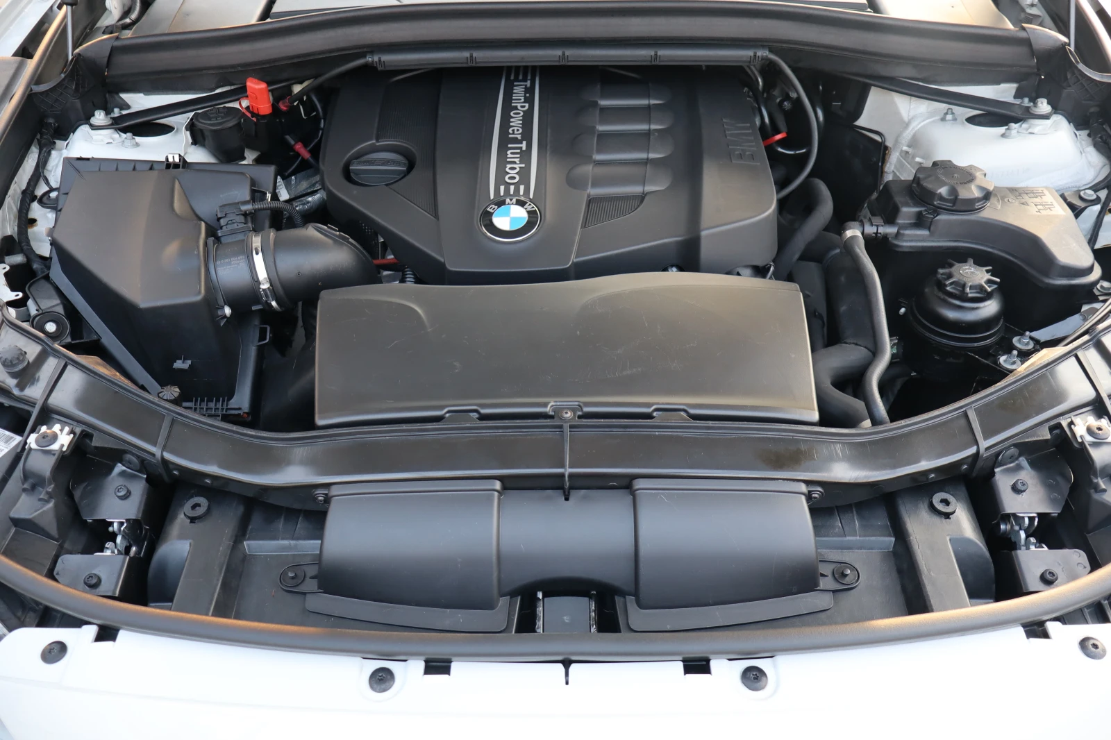 BMW X1 2.0Xdrive, снимка 17 - Автомобили и джипове - 53887261