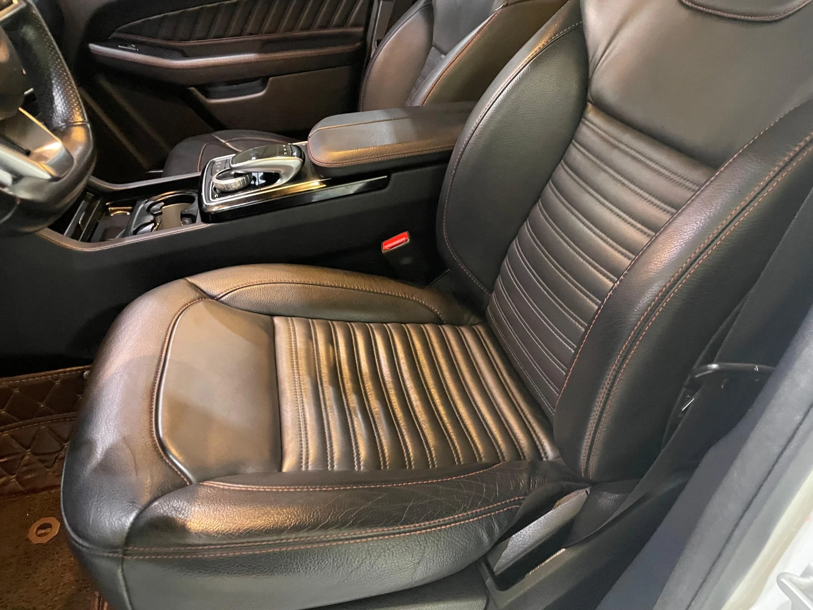 Mercedes-Benz GLE Coupe 350D ! 4matic ! AMG Line ! 9G-tronic !, снимка 9 - Автомобили и джипове - 54144712