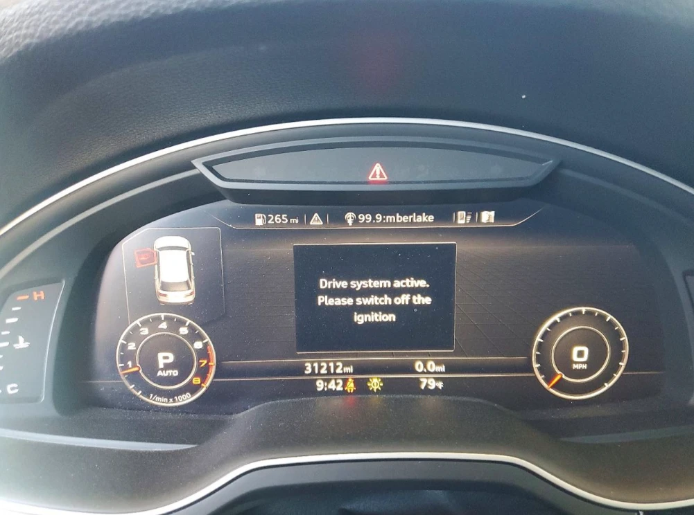 Audi Q7 АВТОКРЕДИТ* 50 230KM ПРОБЕГ* , снимка 9 - Автомобили и джипове - 54443861