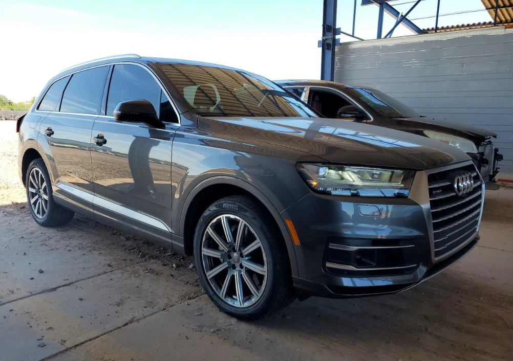 Audi Q7 АВТОКРЕДИТ* 50 230KM ПРОБЕГ* , снимка 4 - Автомобили и джипове - 54443861