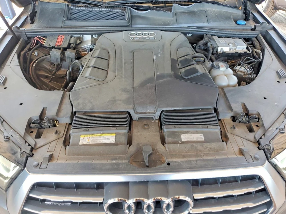 Audi Q7 АВТОКРЕДИТ* 50 230KM ПРОБЕГ* , снимка 12 - Автомобили и джипове - 54443861