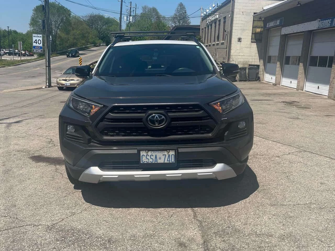 Toyota Rav4 * Trail * АВТОКРЕДИТ БЕЗ ПЪРВОНАЧАЛНА ВНОСКА, снимка 2 - Автомобили и джипове - 54605485