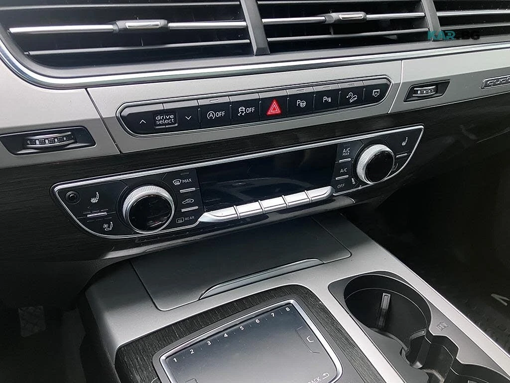 Audi Q7 55 TFSI * Progressiv * АвтоКредит * (ЦЕНА ДО БГ), снимка 11 - Автомобили и джипове - 55995592
