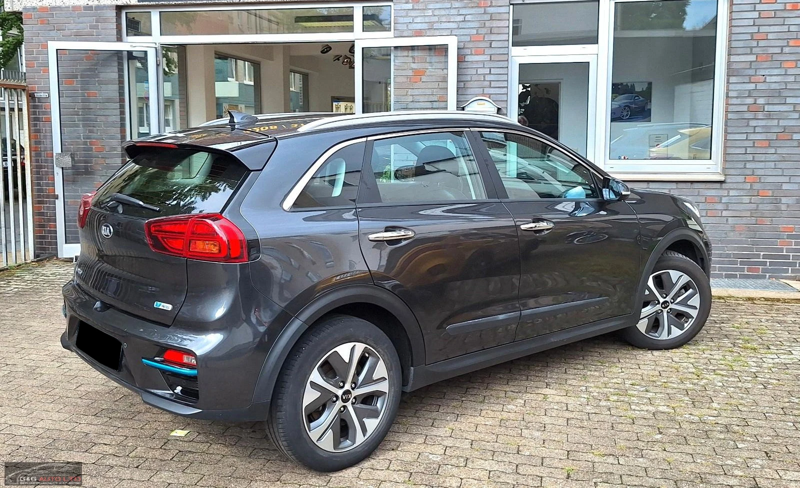 Kia Niro EV/204HP/NAVI/CAM/LED/CPLAY/KLESS/683q, снимка 2 - Автомобили и джипове - 56102649