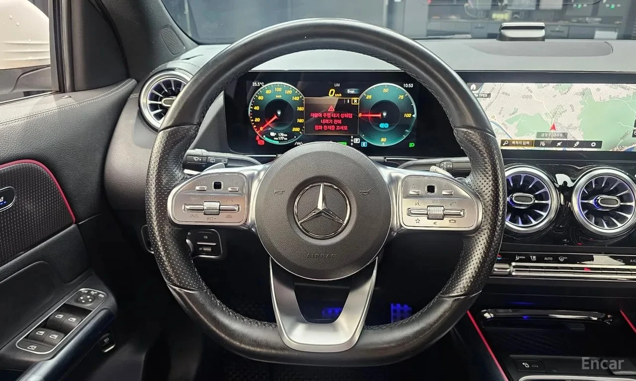 Mercedes-Benz EQA * EQA250 AMG Package Plus * , снимка 13 - Автомобили и джипове - 56532483