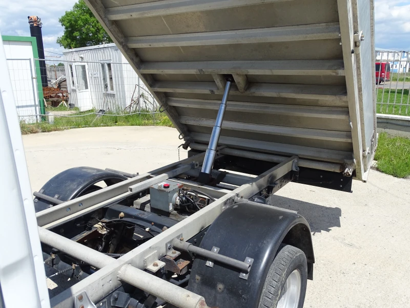 Iveco Daily 35C14 3.0HPI  КАТ. * Б* 7-места, снимка 7 - Бусове и автобуси - 50286479