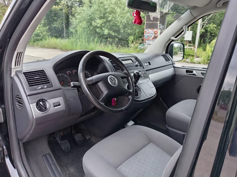 VW Multivan 2.5 TDI Diesel 131hp Печка, снимка 8 - Бусове и автобуси - 52355066