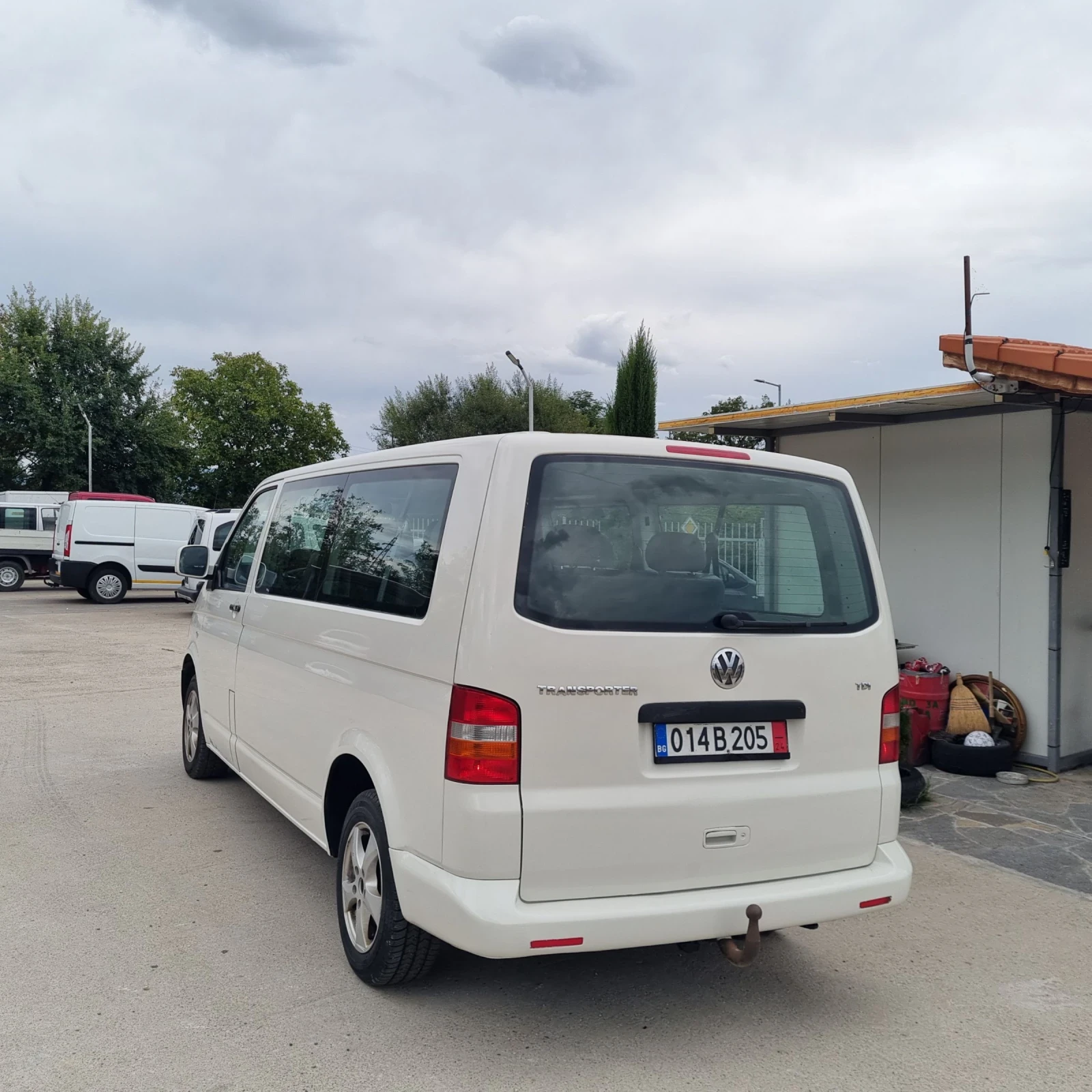 VW Transporter 8+ 1 - изображение 5